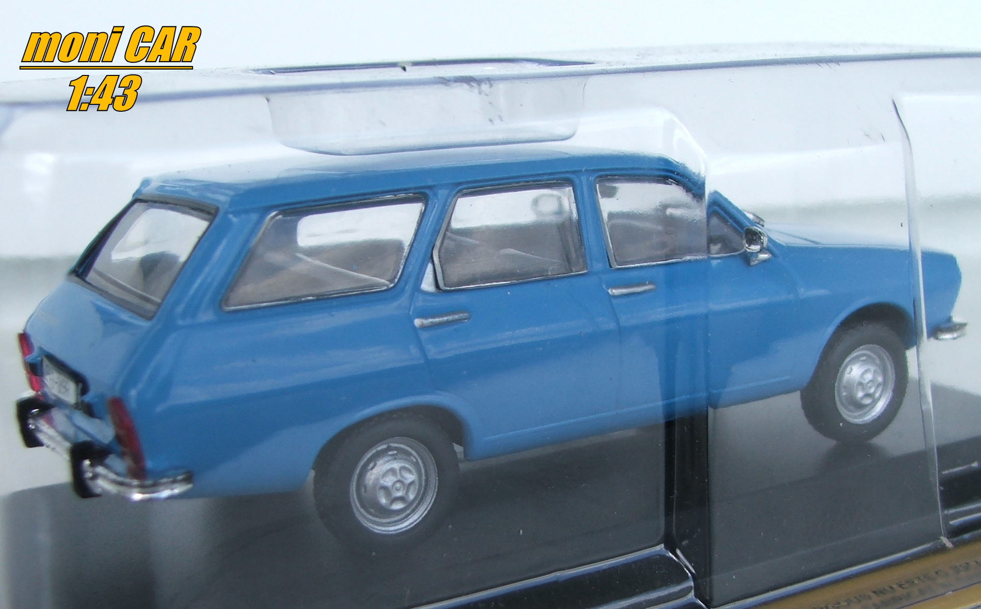 DACIA 1300 Break blue (1:43) DeAGOSTINI