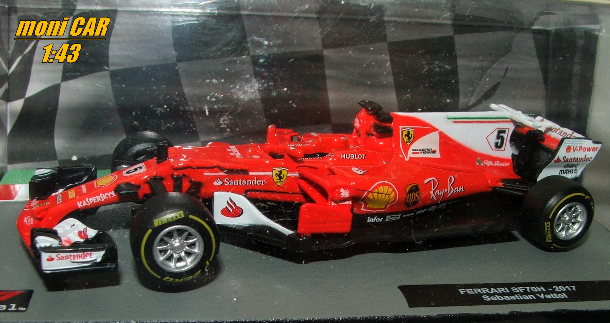 FERRARI SF70H No.5 Sebastian Vettel - 2017 (1:43) Altaya/IXO