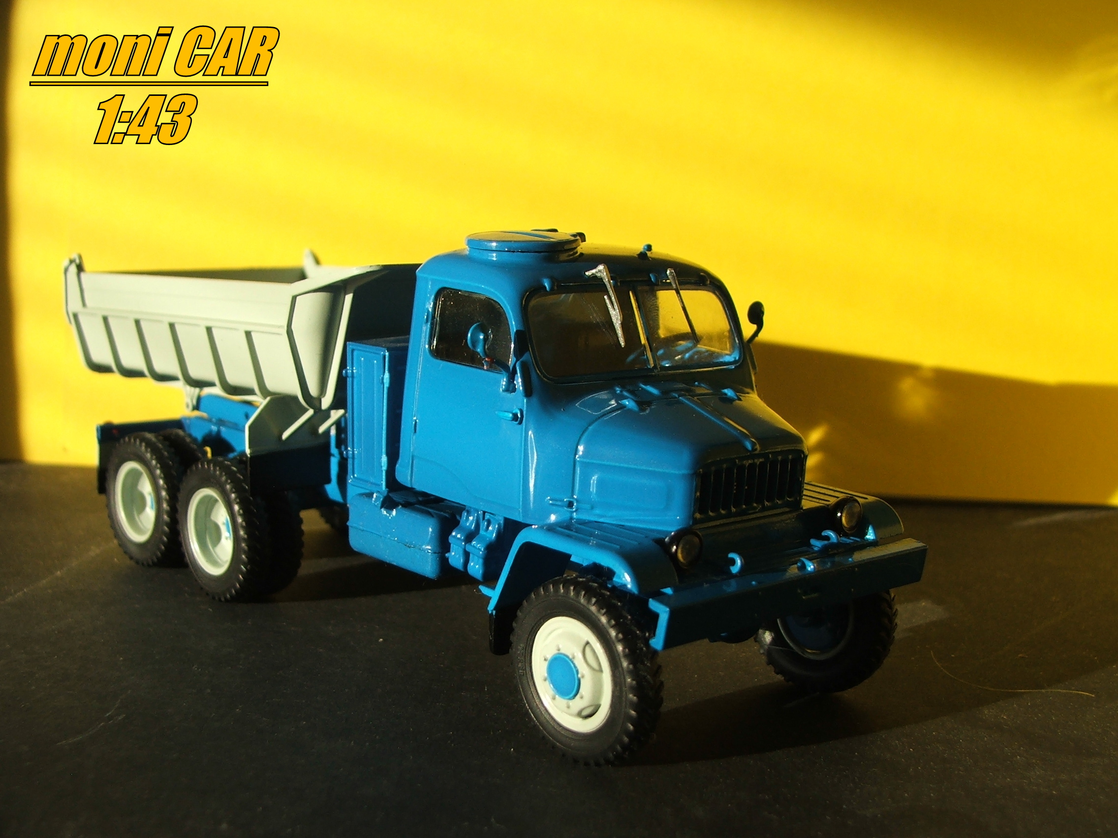 PRAGA V3S S1 (1:43) Autoistoria