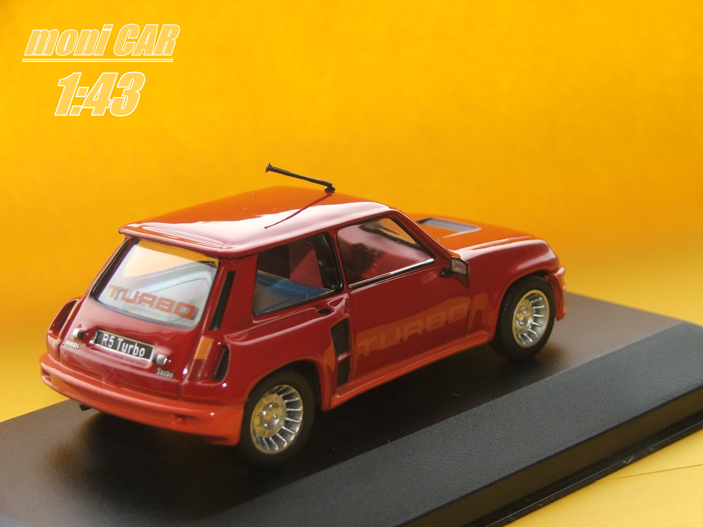 421183640 1:18 Scale Renault 5 Turbo 1981 Blue Premium Model