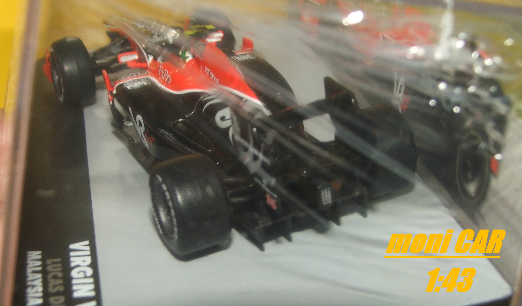 VIRGIN VR-01 No.25 Lucas Di Grassi GP Malaysia 2010 (1:43) Altaya/IXO