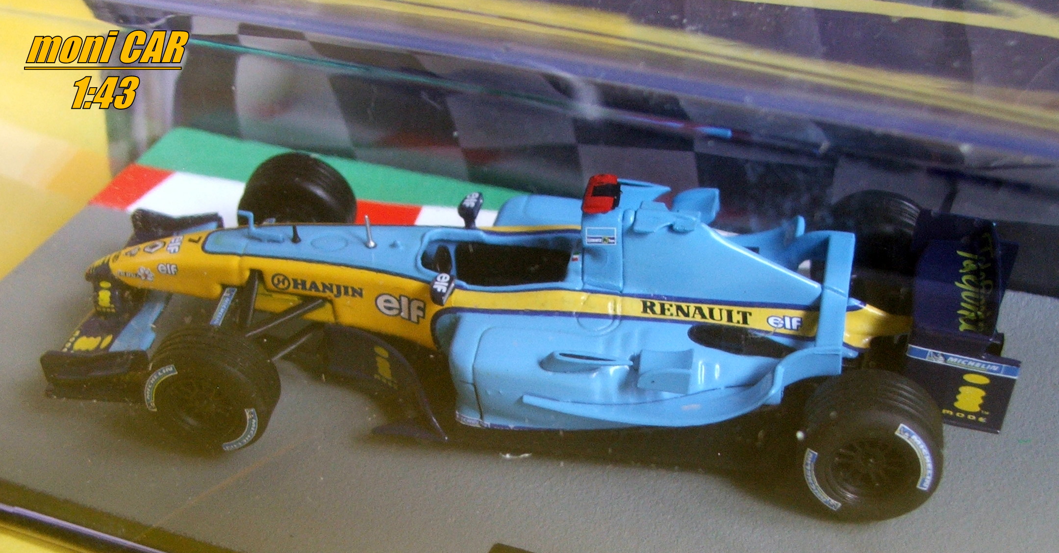 RENAULT R24 No.7 Jarno Trulli - F1 2004 (1:743) ALTAYA/IXO