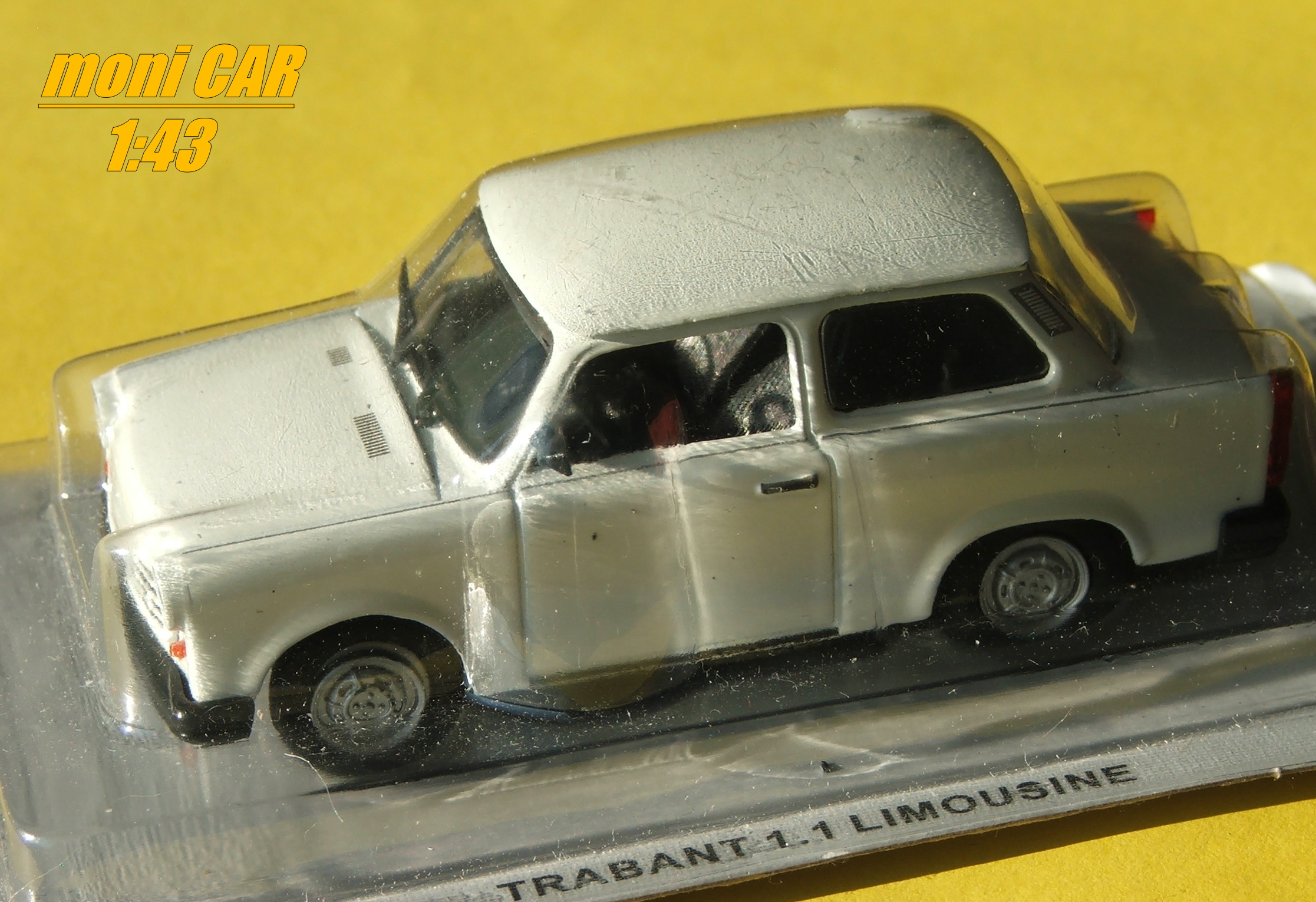 TRABANT 1,1 Limousine (1:43) DeAGOSTINI