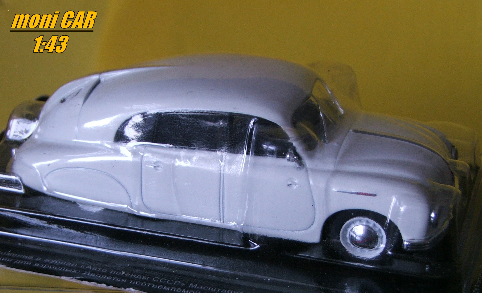 TATRA T600 TATRAPLAN "biely" (1:43) DeAgostini