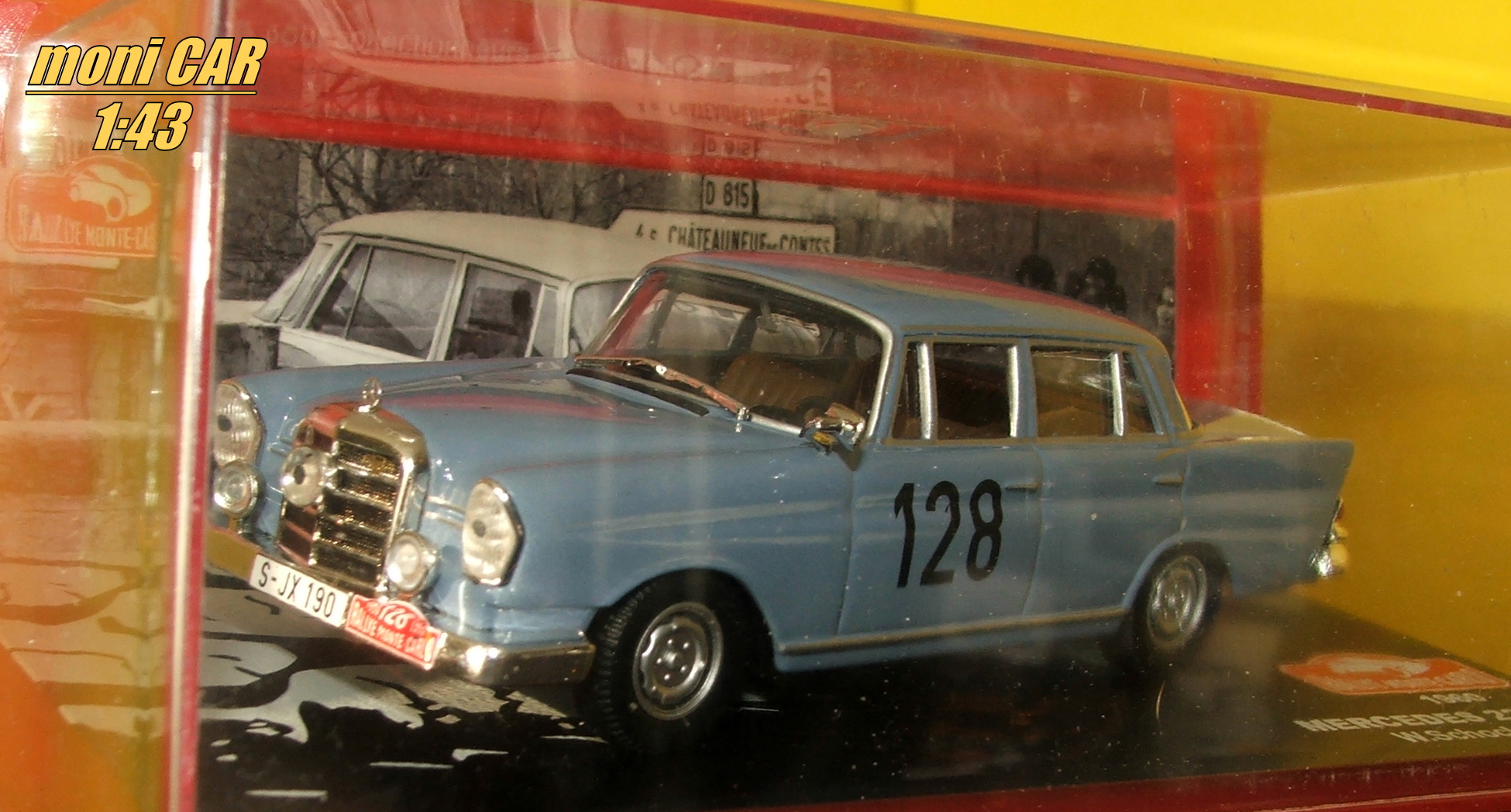 MERCEDES 220SE No.128 - W. Schock - R. Moll - Rally Monte Carlo - 1960 (1:43) Altaya/IXO