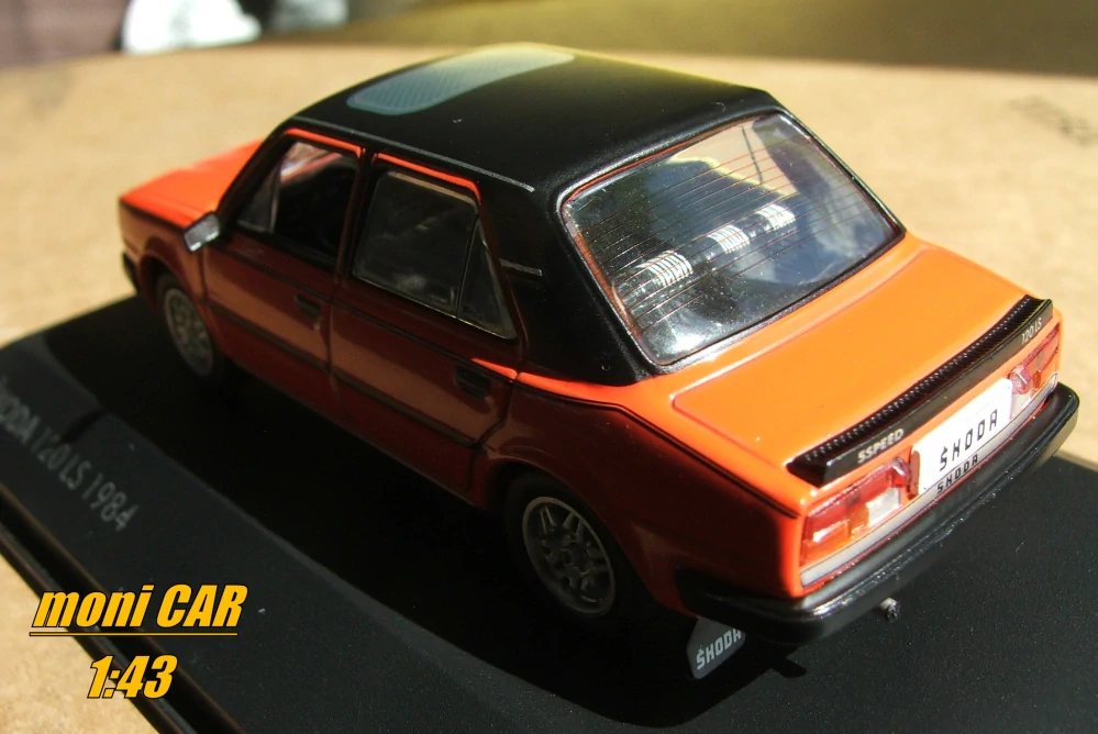 ŠKODA 120LS - 1984 export version (1:43) FOX18