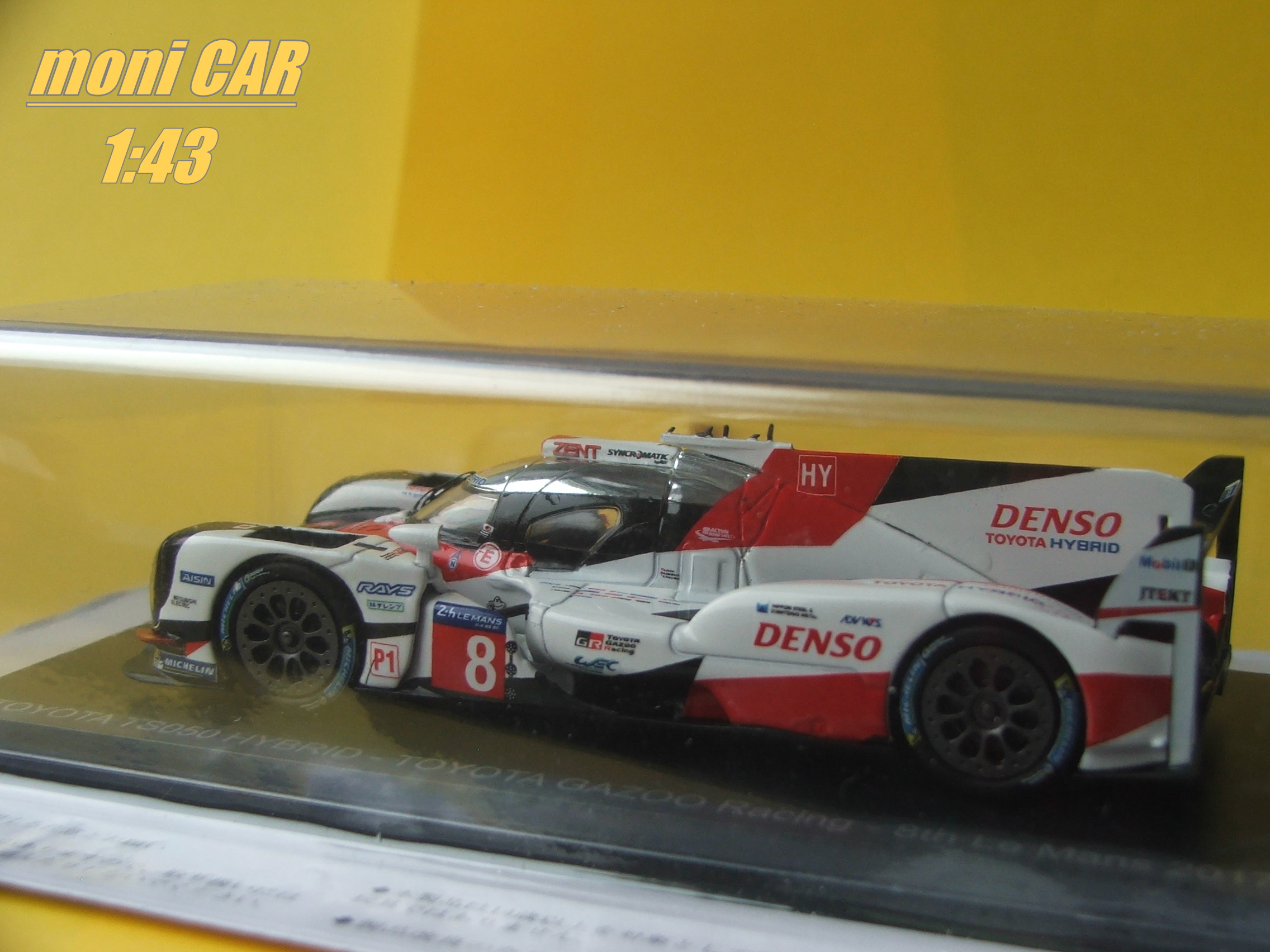 TOYOTA TS050 HYBRID-TOYOTA GAZOO racing - No.8 - Le Mans 2017 S. Buemi/A. Davidson/K. Nakajima (1:43) SPARK/Edicola