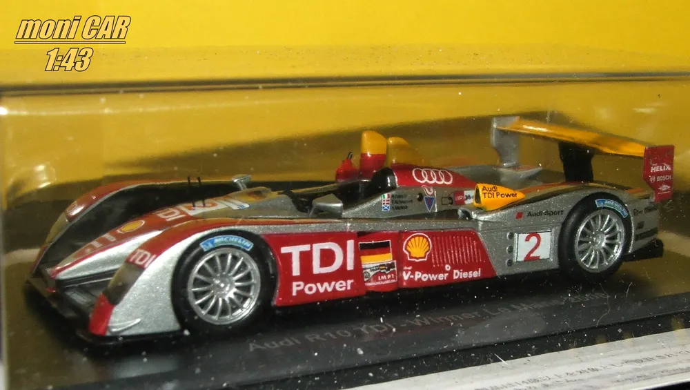 AUDI R10 TDI No.7 - Winner Le Mans 2008 No.2 R. Capello - T. Kristensen - A. McNisch (1:43)