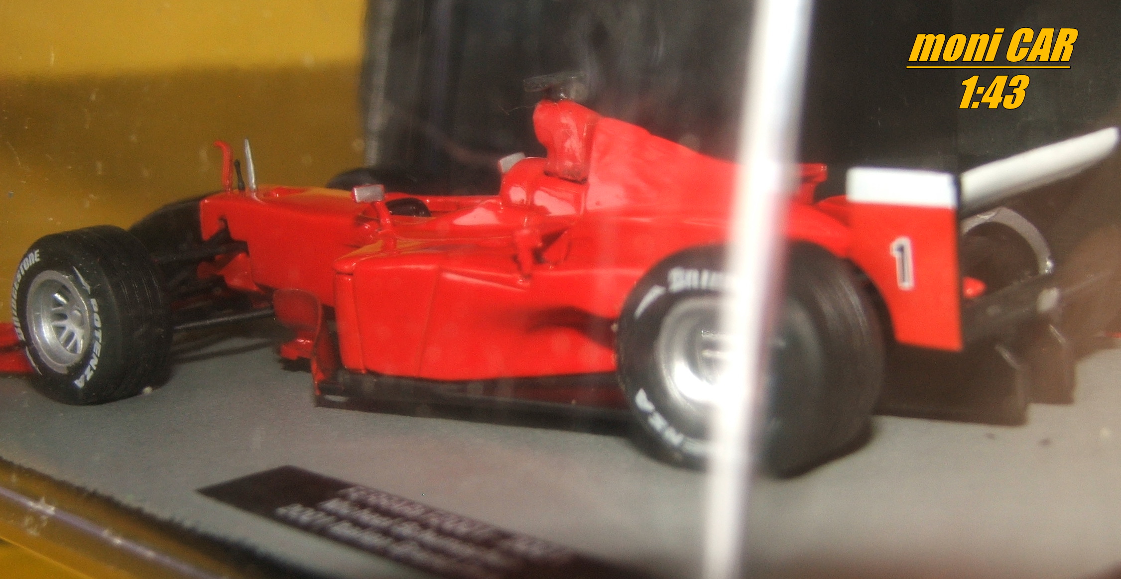 FERRARI F2001 No.1 Ferrari F2001 "Twin Towers" Michael Schumacher GP Taliansko (1:43) Altaya/IXO
