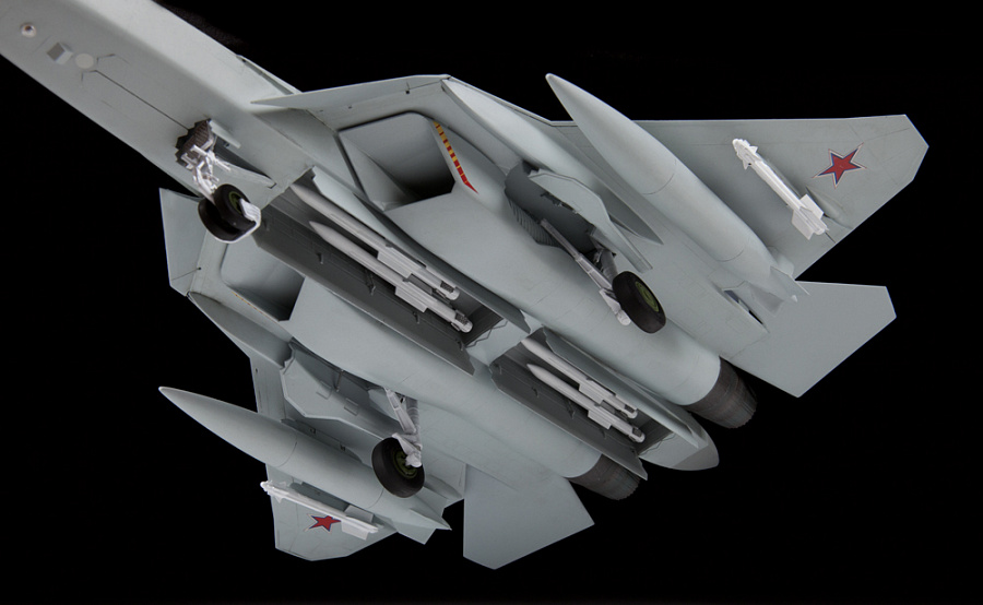 SU-57 "Felon" Russian Fifth-Generation Figther (1:48) ZVEZDA