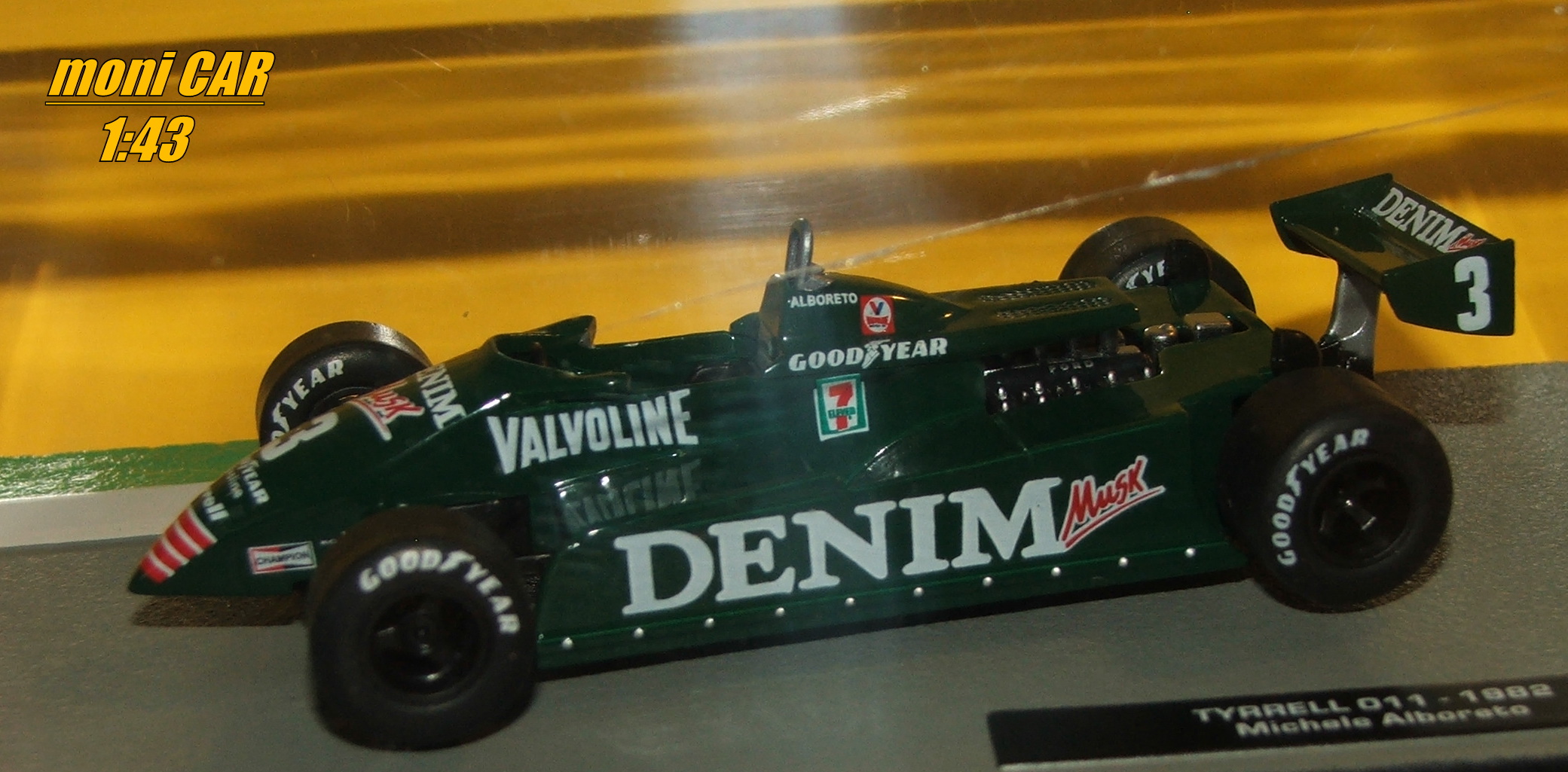 TYRRELL 011 No.3 Michele Alboreto F1 1982 (1:43) Altaya/IXO