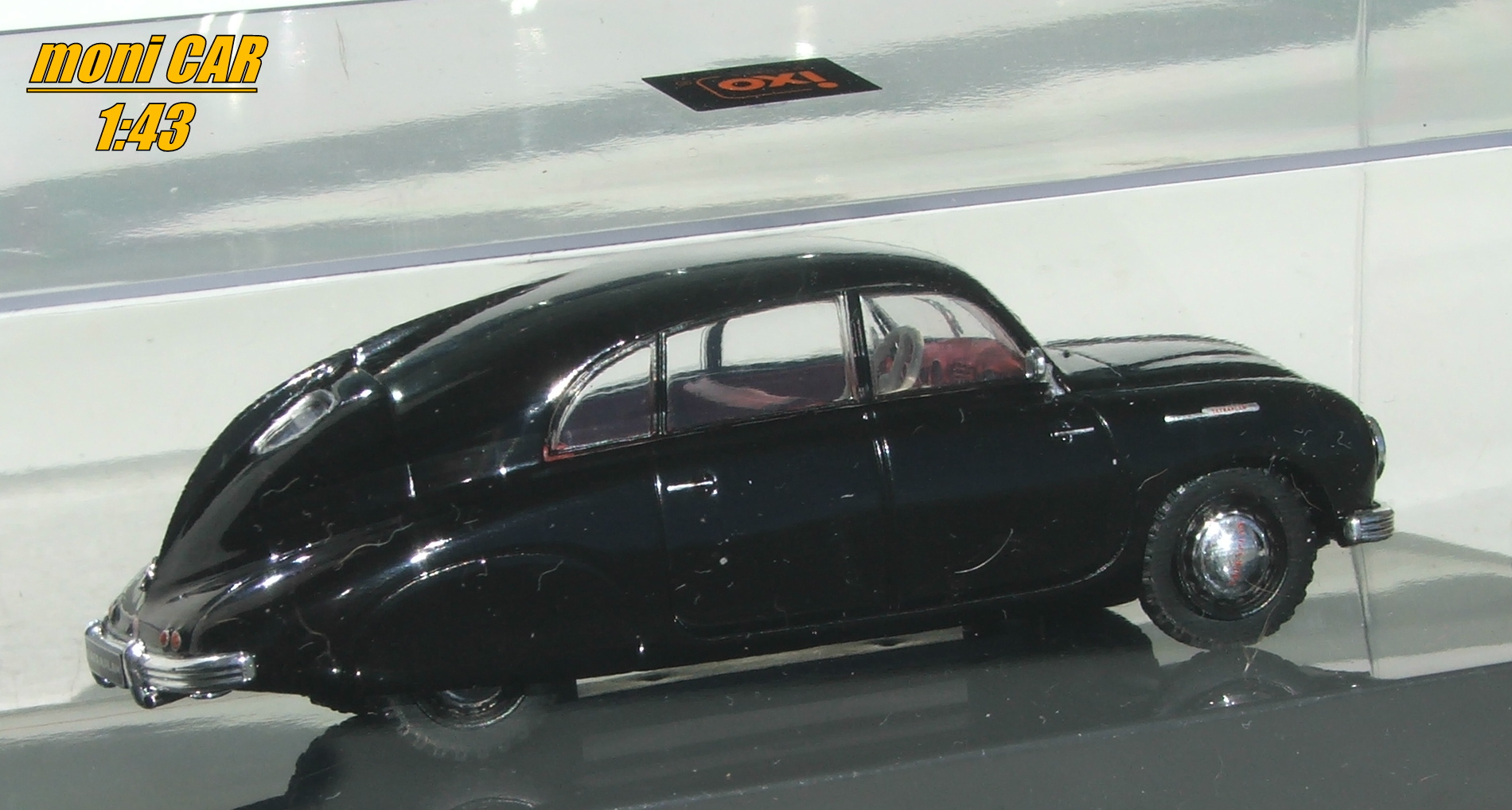 TATRA T600 Tatraplan 1950 (1:43) IXO