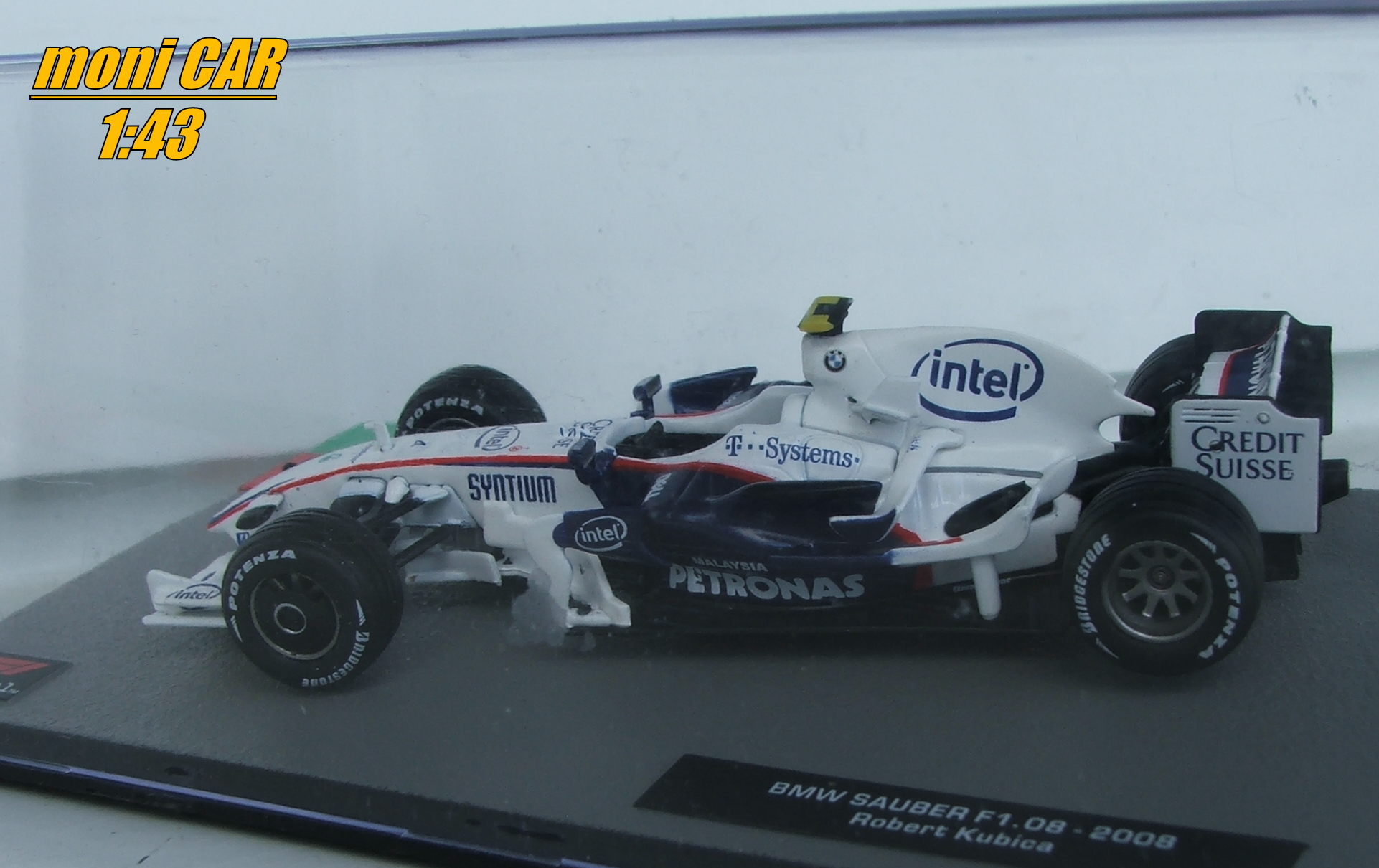 BMW SAUBER F1.08 - No.4 - Robert Kubica - 2008 (1:43) Altaya/IXO
