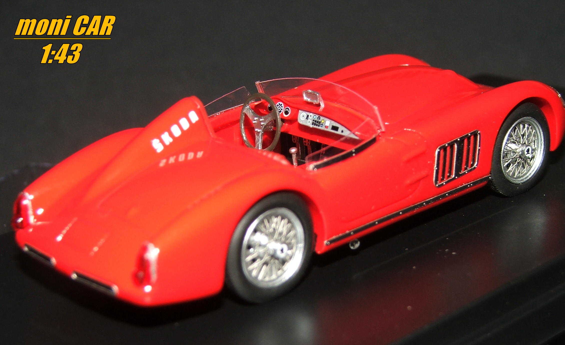 ŠKODA 1100 OHC Spider 1957 (1:43) FOX18