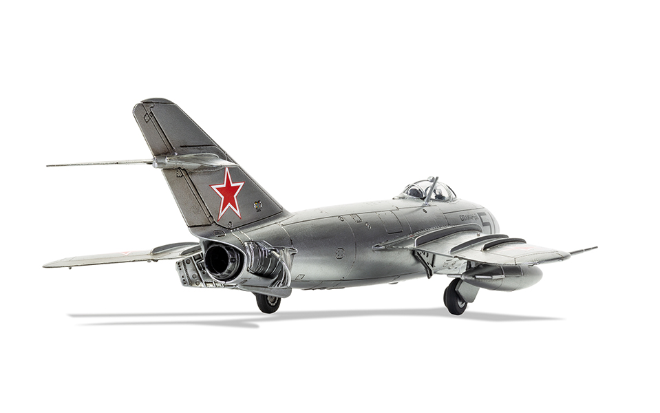 MiG-17F "Fresco" (SHENYANG J-5)  (Mikoyan-Gurevich) (1:72) AIRFIX