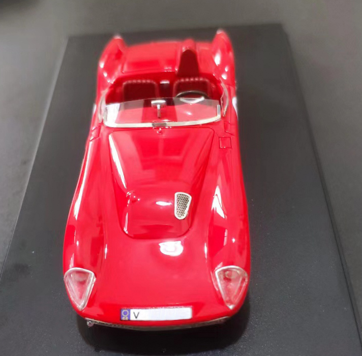 ŠKODA 1100 OHC Spider 1957 (1:43) FOX18